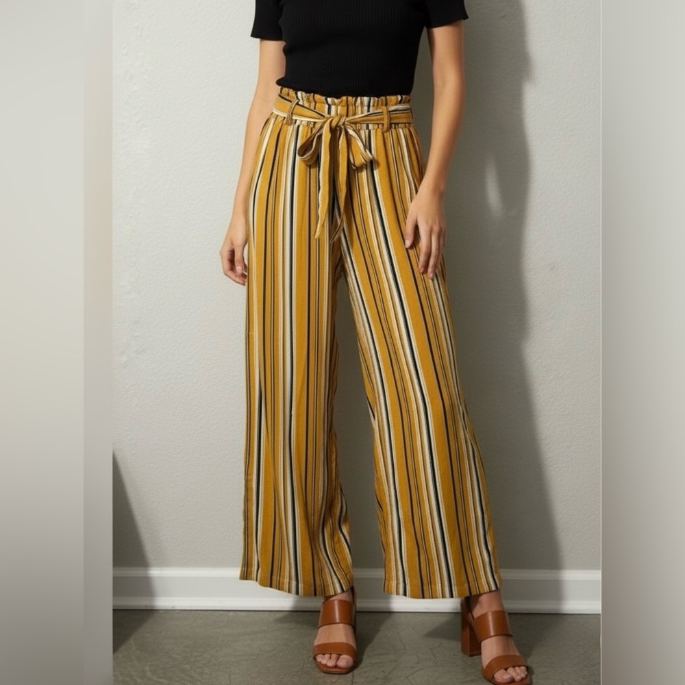 After Market wide leg smocked pants Size Large NWT